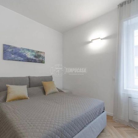 Milano: Incantevole Appartamento In Pieno Centro - Fancy Yellow Apartments Kültér fotó