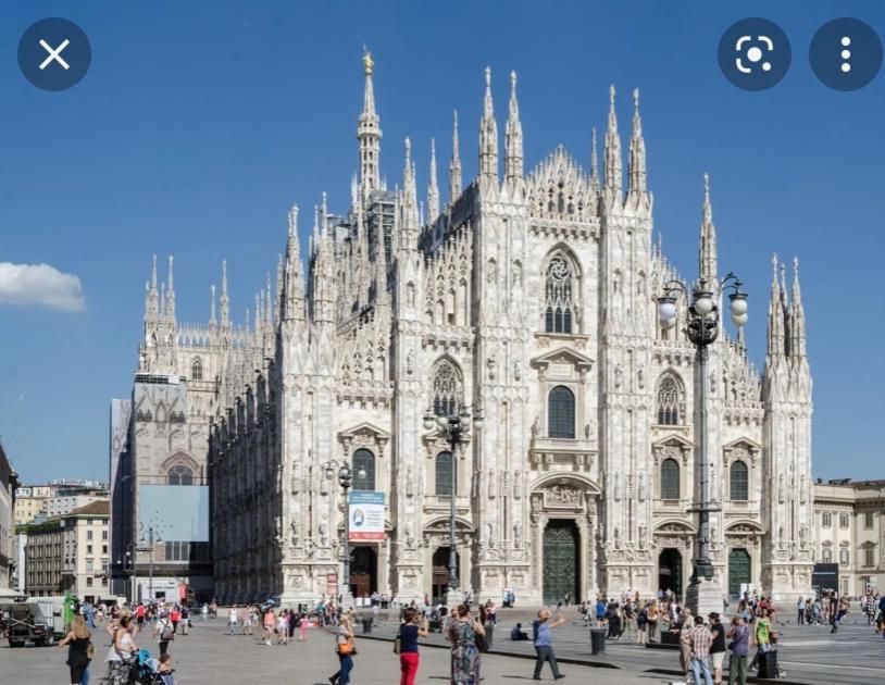 Milano: Incantevole Appartamento In Pieno Centro - Fancy Yellow Apartments Kültér fotó