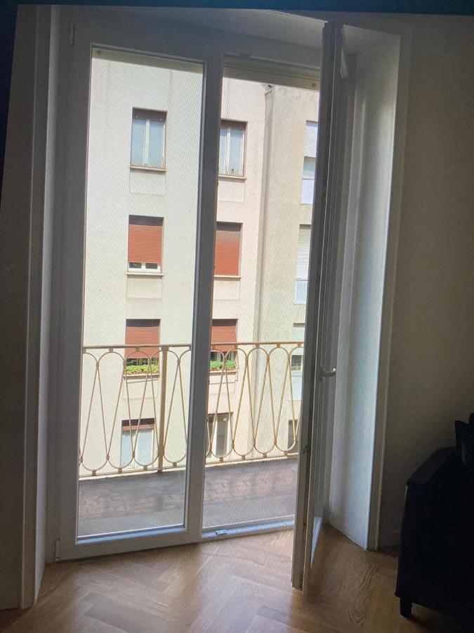 Milano: Incantevole Appartamento In Pieno Centro - Fancy Yellow Apartments Kültér fotó