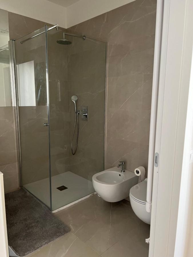 Milano: Incantevole Appartamento In Pieno Centro - Fancy Yellow Apartments Kültér fotó