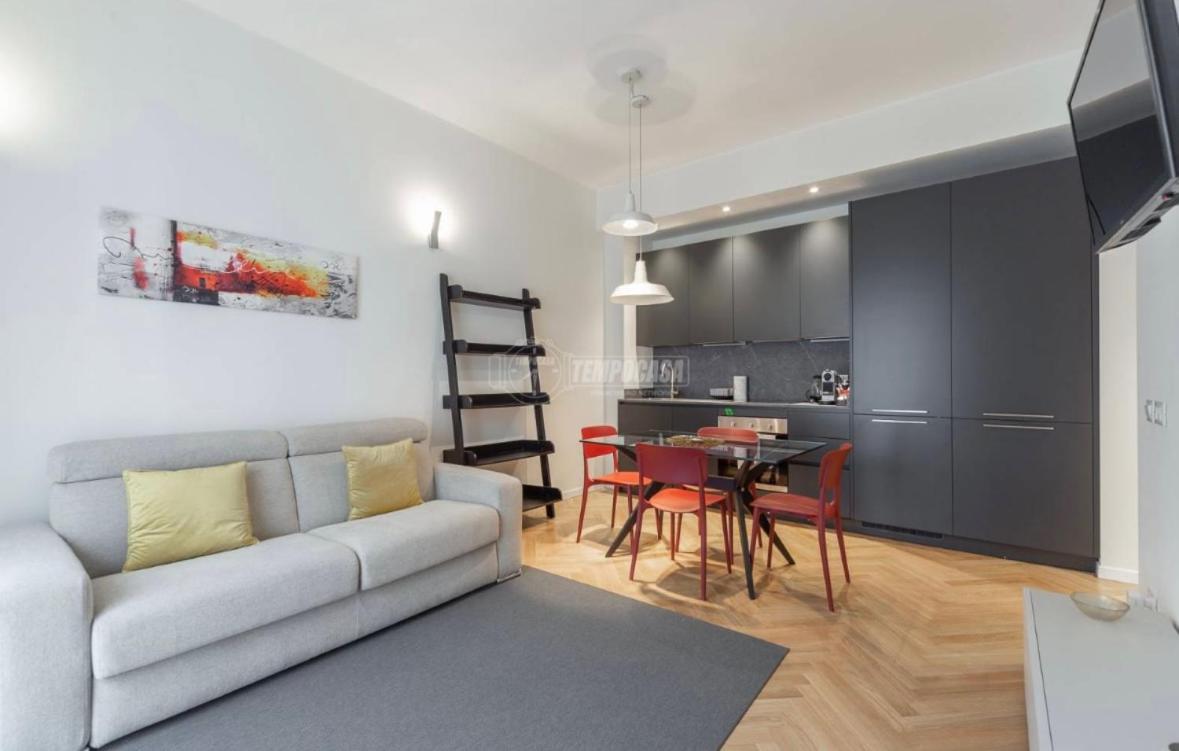 Milano: Incantevole Appartamento In Pieno Centro - Fancy Yellow Apartments Kültér fotó